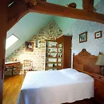 Дом отдыха Gite/guest House Close To The Mont Saint Michel