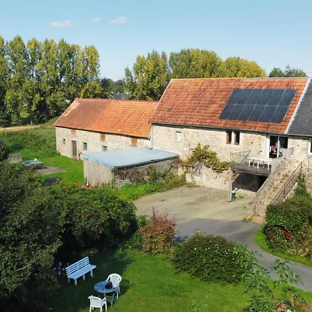 Дом отдыха Gite/guest House Close To The Mont Saint Michel *