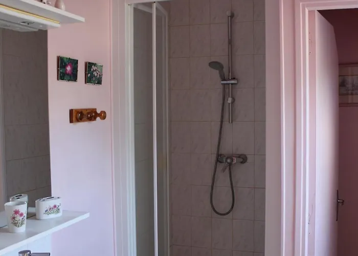 Feriehus Gite/guest House Close To The Mont Saint Michel